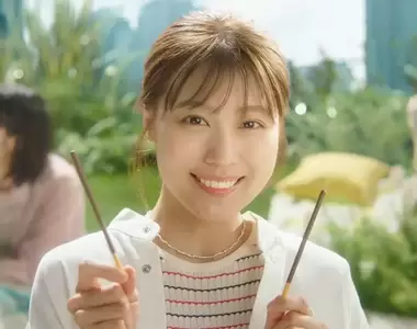 日本最新pocky廣告找來《有村架純》擔任女主角,全新CM於9月8號開始於全國播出