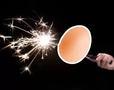 《仙女棒能夠燒穿雞蛋嗎》好奇的網友測試發現結果相當有趣