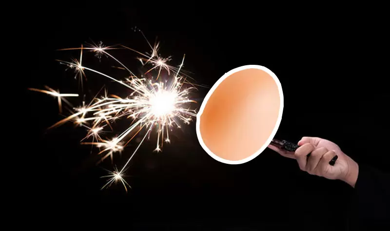 《仙女棒能夠燒穿雞蛋嗎》好奇的網友測試發現結果相當有趣 《仙女棒能夠燒穿雞蛋嗎》好奇的網友測試發現結果相當有趣