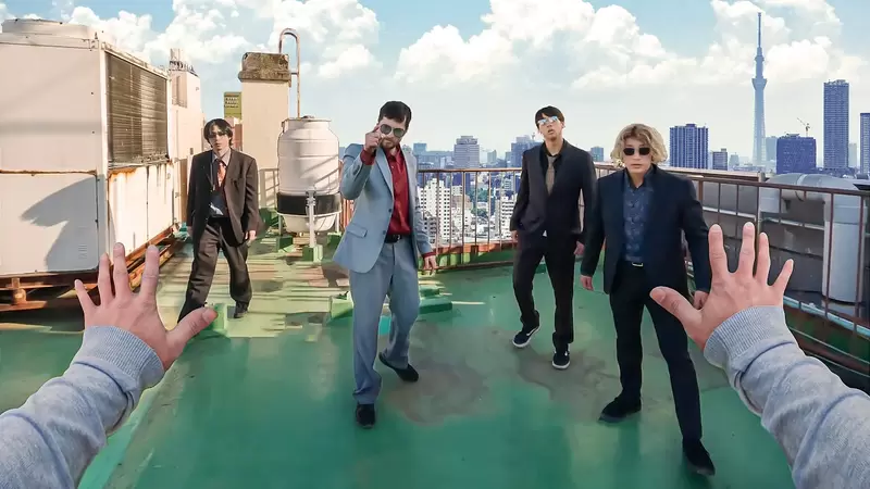 《逃離黑道追趕的第一人稱跑酷影片》絕無冷場且讓人印象深刻的過程