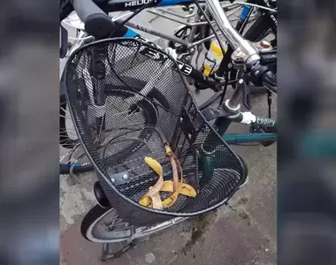 網友分享《那些沒有公德心的行為》腳踏車籃子常常變成別人的垃圾桶(傻眼)