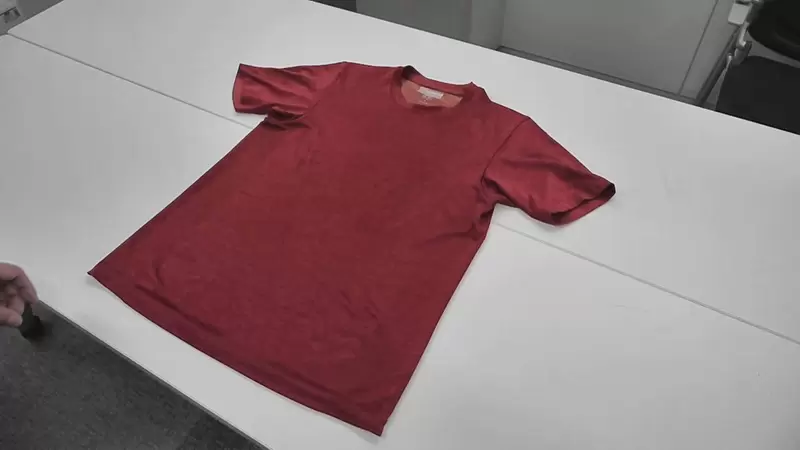 日本警視廳推薦《T恤收納方法》體積變小擺放整齊居家旅行都適合 日本警視廳推薦《T恤收納方法》體積變小擺放整齊居家旅行都適合