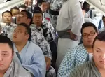 《在離島辦相撲比賽的結果》重量級乘客導致飛機超重 航空公司臨時加派班機救援了 《在離島辦相撲比賽的結果》重量級乘客導致飛機超重 航空公司臨時加派班機救援了