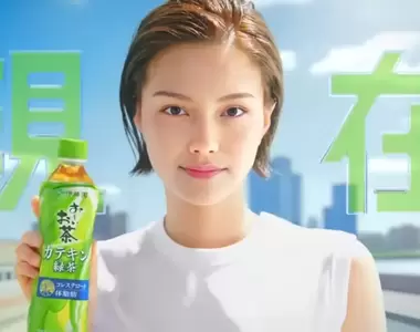 《日本茶飲廣告起用AI藝人》不怕八卦或醜聞是最大優點 將來會不會成為業界主流呢?