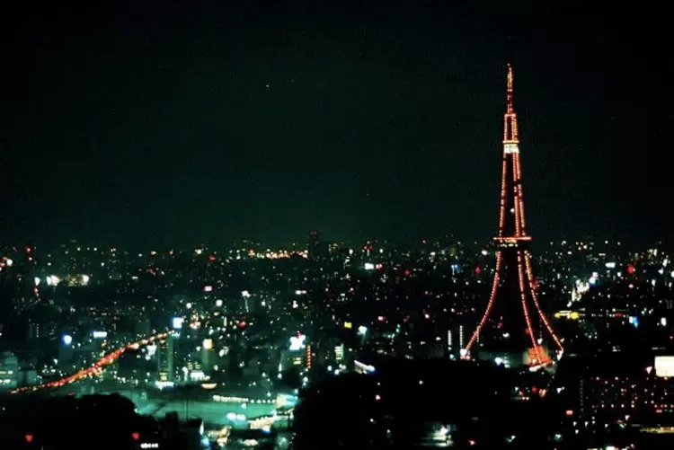 《1989年東京鐵塔的夜景》網友PO照片回顧大約20年前的日本各處景色 《1989年東京鐵塔的夜景》網友PO照片回顧大約20年前的日本各處景色