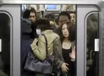 讓AI描繪《東京滿員電車的畫面》結果合成了讓通勤族超有同感的誇張圖片 讓AI描繪《東京滿員電車的畫面》結果合成了讓通勤族超有同感的誇張圖片