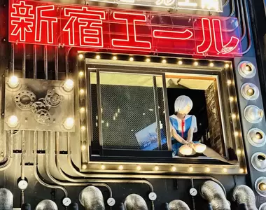 餐廳宣傳搞噱頭《新宿歌舞伎町2樓窗口Cosplay》招搖到被條北北關切