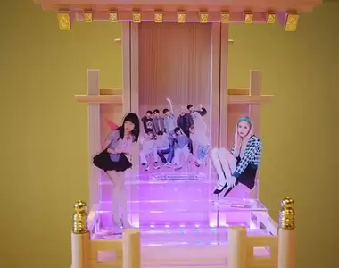 《我推的祭壇》日本佛壇店創意商品搶攻偶像商機 24歲年輕宅宅員工提案震撼全公司