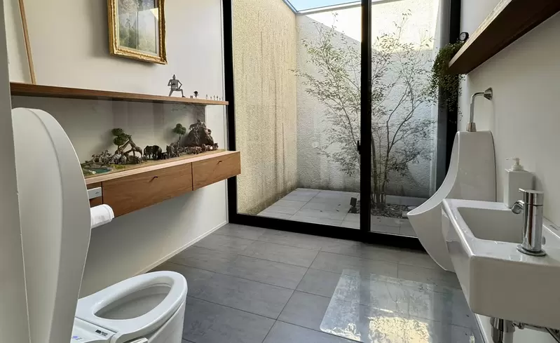 《魔法少年賈修作者的廁所》這就是成功漫畫家的生活?網友驚呼比自己的房間還要大  《魔法少年賈修作者的廁所》這就是成功漫畫家的生活?網友驚呼比自己的房間還要大