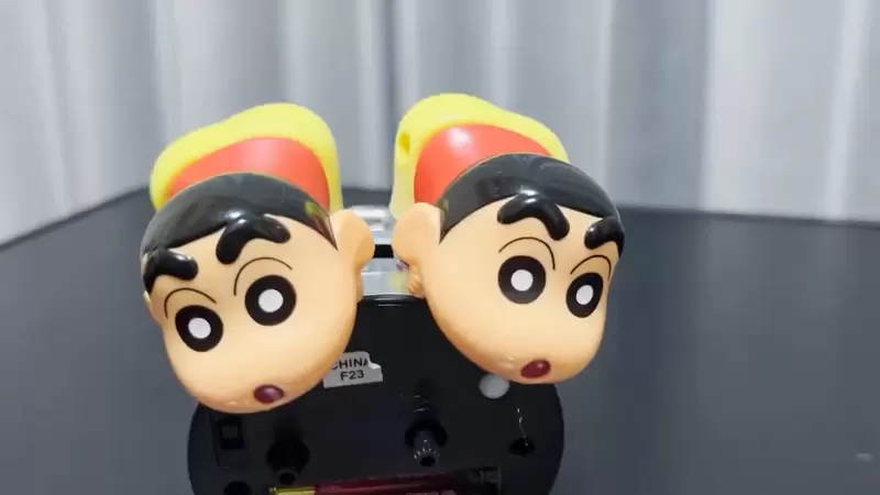 網友製作《蠟筆小新翹臀鬧鐘》人一發燒會做出什麼事情真的很難說 網友製作《蠟筆小新翹臀鬧鐘》人一發燒會做出什麼事情真的很難說