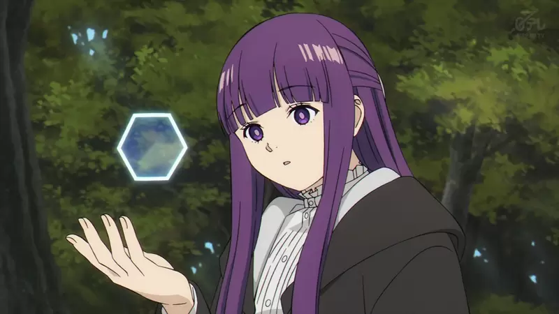 《動漫中的正六邊形防護罩》按照數學來看根本不可能 只要看過足球應該都知道？