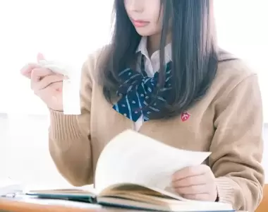 日本學校才有的《水滴檢查》由老師查看學生洗完澡身體是否擦拭乾淨?