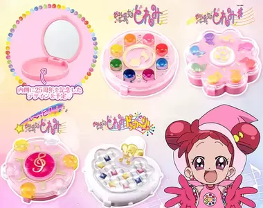 這扭蛋也太讚了吧《小魔女DoReMi 變身器造型鏡盒》各位魔女們怎麼能不入手呢?