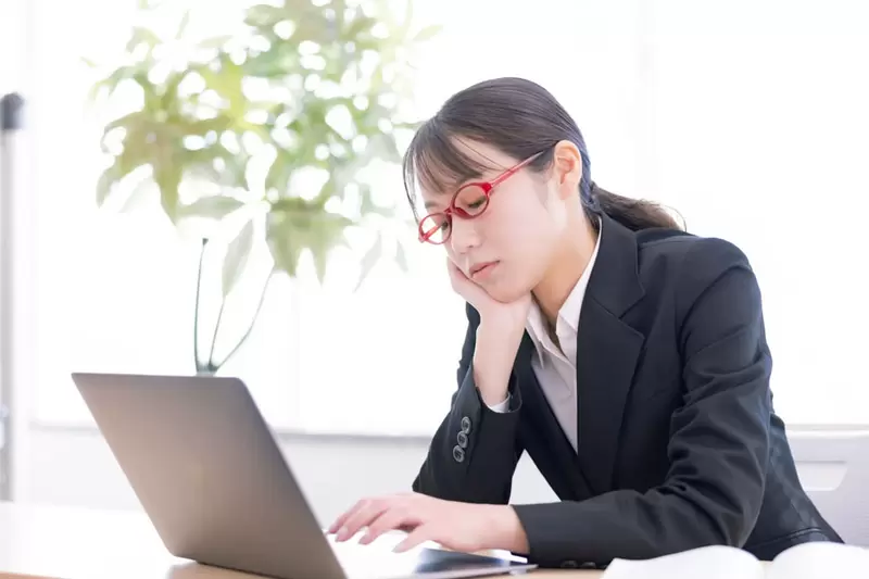 網友分享《職場NG大賽》完全能理解大家為什麼會發生失誤，大家都太累惹(拍拍)