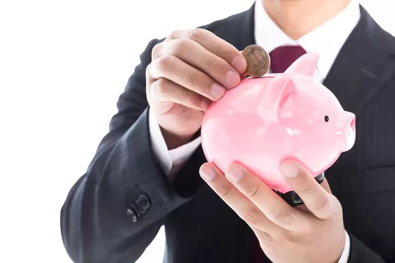 網友分享《靠存錢筒存下第一桶金》耐心投資五年當結果揭曉就能一夜脫貧 網友分享《靠存錢筒存下第一桶金》耐心投資五年當結果揭曉就能一夜脫貧