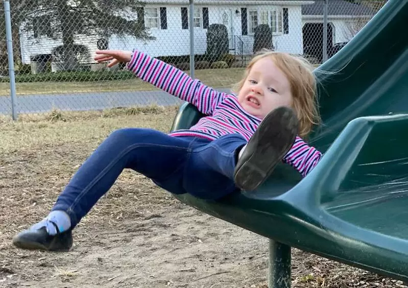 網友分享《糗事前一秒照片》這畫面真的太會拍了，但攝影師當時不救XD