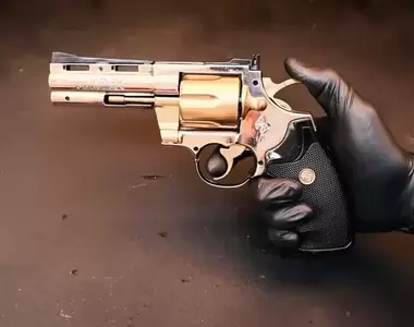 完整修復《Colt Python.357 馬格南》動漫作品「城市獵人」中冴羽獠的愛槍(打火機)