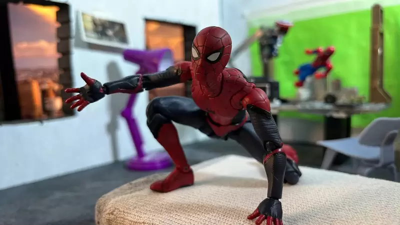 自宅背景《蜘蛛人》動作姿勢我給100分的手手停格動畫 