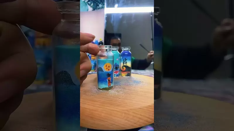 七龍珠《星砂畫》用針慢慢勾勒出來圖案，想不到這技巧還可以這樣玩