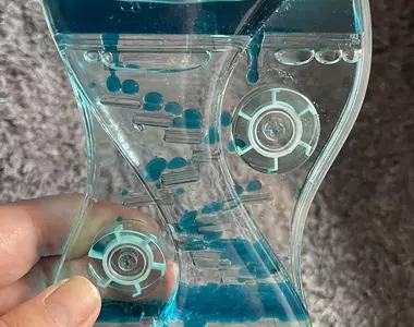 《小孩看到這個就不哭》日本媽媽的育兒神器 療癒動作讓大人也愛盯著看