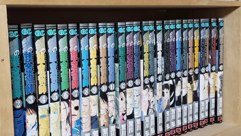 《這箱子裝鋼鍊單行本超好用》揖保乃糸木箱引發動漫迷關注 先跟９公斤麵線做等價交換