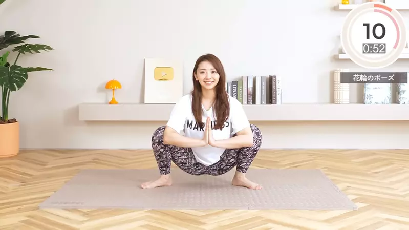 來自妻子的真心話《半夜在客廳跳健身體操的大叔》這不是別人正是她的老公...