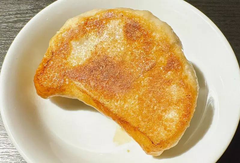 一個只PO煎餃照片的IG《中華料理成都》 每一個畫面看起來都感覺好好吃 一個只PO煎餃照片的IG《中華料理成都》 每一個畫面看起來都感覺好好吃