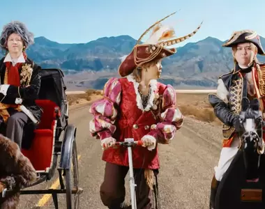 《Mrs. GREEN APPLE哥倫布事件》日本樂團扮演白人教育類人猿 MV挨批種族歧視引爆大炎上