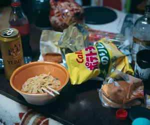 只有房間亂七八糟的人才懂得事 不是東西找不到，而是你不需要的時候才會找到XD