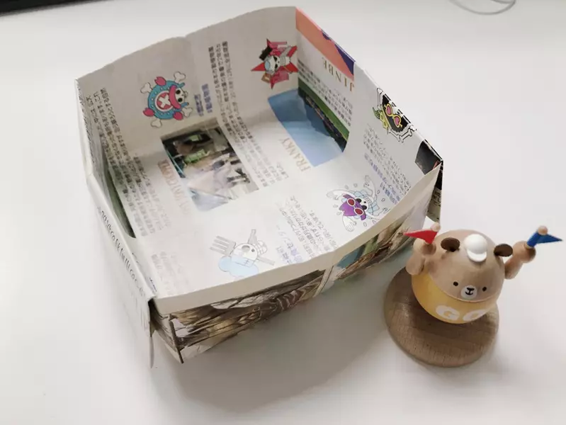 這篇教你用傳單摺成紙盒 影片教學還不會的大家保證一學就會 這篇教你用傳單摺成紙盒 影片教學還不會的大家保證一學就會