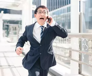 《電話恐懼症》的12種症頭 現代人越來越不想講電話，來電不想接，更別說去記人家的號碼惹