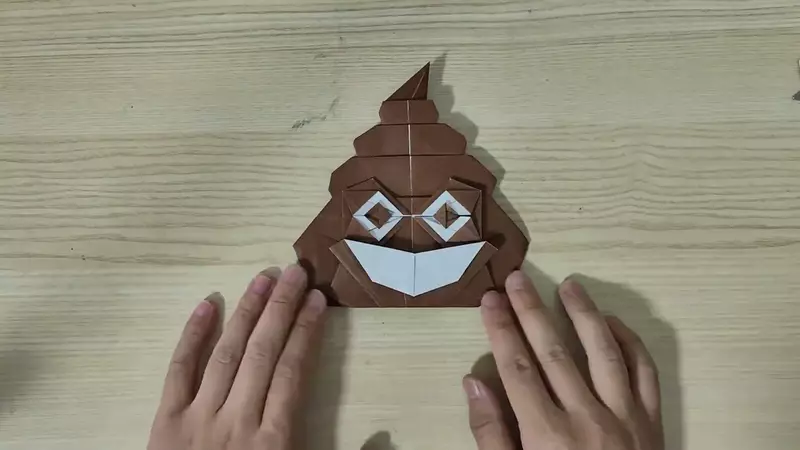 用到的機率不大《摺紙便便》教學 以防萬一還是教大家怎麼摺出來好了