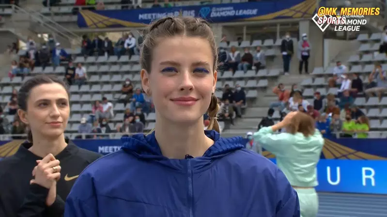 烏克蘭跳高女神《Yaroslava Mahuchikh》2024巴黎奧運上的「奧運睡美人」,年僅22歲的她跳出了一面金牌 烏克蘭跳高女神《Yaroslava Mahuchikh》2024巴黎奧運上的「奧運睡美人」,年僅22歲的她跳出了一面金牌