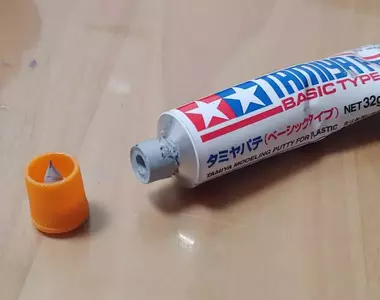 《模型製作冷知識》牙膏補土反著蓋比較不會乾?玩了幾十年的老玩家都說沒聽過