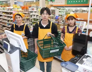 《超市的購物籃》為什麼裝很重的東西都不會壞?店員表示只是你們沒看到