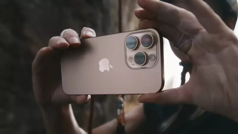 Apple發布會重點《iPhone 16》新色公開 iPhone 16 Pro 與 iPhone 16 Pro Max 規格跟售價發布 Apple發布會重點《iPhone 16》新色公開 iPhone 16 Pro 與 iPhone 16 Pro Max 規格跟售價發布