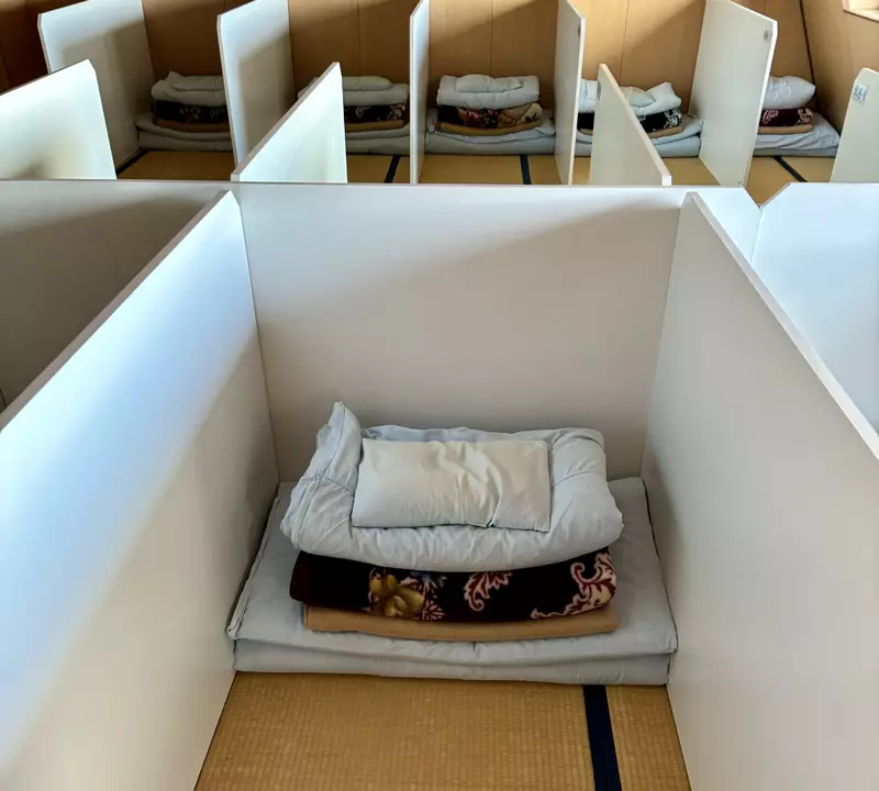 《日本第二高峰的山中小屋》有人吐槽環境跟囚犯沒兩樣 有人卻大讚這種享受是天堂？