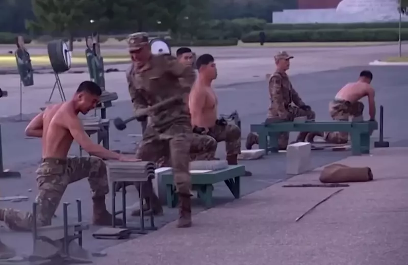 北韓軍人演習影片公開 網友看完覺得這個戰無不勝的隊伍贏定了？