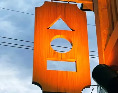 有趣的圖形招牌告示 聽說昭和時代的人一看就知道這是什麼店?