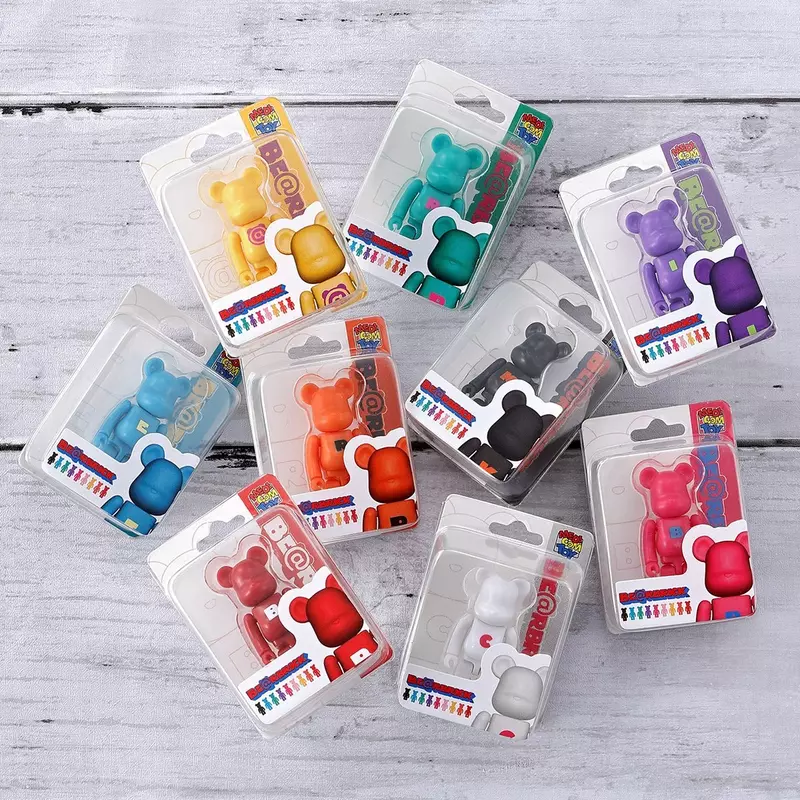 僅有 50% 超卡哇《迷你庫柏力克熊扭蛋》有盒裝還四肢可動直接掛起來當吊飾 僅有 50% 超卡哇《迷你庫柏力克熊扭蛋》有盒裝還四肢可動直接掛起來當吊飾