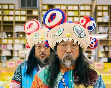 工作人員都傻了 怎麼會有兩個村上隆?現代藝術家還有個弟弟叫村上隆二