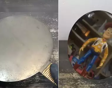 將江戶時代的青銅鏡擦亮 用心擦拭的結果還真的可以當鏡子來使用
