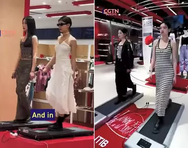 服裝店嶄新呈現方式 請真人模特兒在跑步機上走路,模擬時尚走秀感而引起話題