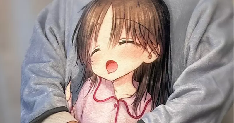 這回真的是抱緊處理《抱抱妹妹毯》睡衣款式讓你兩隻手騰出來就有一種環抱妹妹的體驗 這回真的是抱緊處理《抱抱妹妹毯》睡衣款式讓你兩隻手騰出來就有一種環抱妹妹的體驗