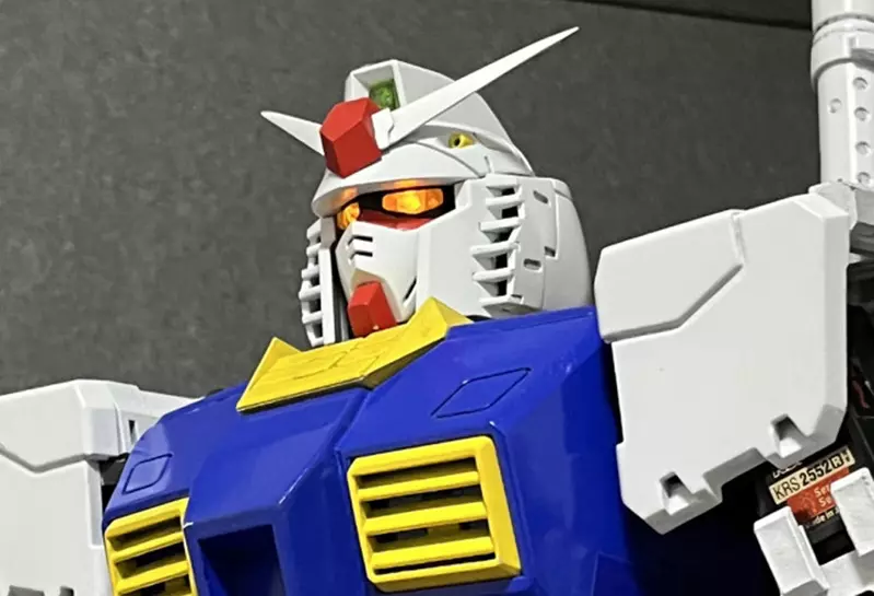 網友製作《能像機器人那樣行動的鋼彈模型》不僅能走路甚至能開光束槍,劈砍光束軍刀都沒問題 網友製作《能像機器人那樣行動的鋼彈模型》不僅能走路甚至能開光束槍,劈砍光束軍刀都沒問題