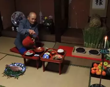 《神明降臨的瞬間》日本奧能登一年一度的稻神祭典 記者捕捉到蠟燭奇妙搖曳