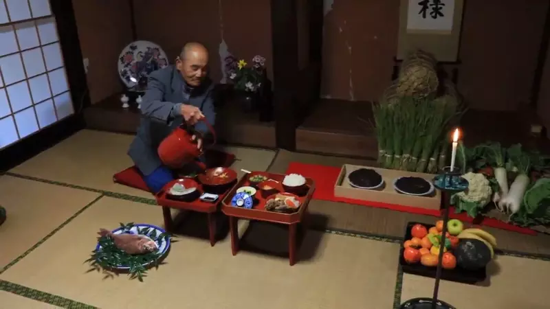 《神明降臨的瞬間》日本奧能登一年一度的稻神祭典 記者捕捉到蠟燭奇妙搖曳 《神明降臨的瞬間》日本奧能登一年一度的稻神祭典 記者捕捉到蠟燭奇妙搖曳