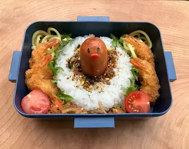 搞笑模仿《波堤地鼠甜甜圈》然後做成飯糰 地鼠頭變成一條鑫鑫腸超好笑