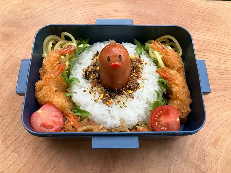 搞笑模仿《波堤地鼠甜甜圈》然後做成飯糰 地鼠頭變成一條鑫鑫腸超好笑 搞笑模仿《波堤地鼠甜甜圈》然後做成飯糰 地鼠頭變成一條鑫鑫腸超好笑
