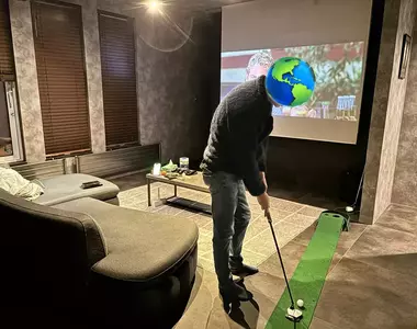 《攻的房間》明明是不認識的陌生人的家 腐女們卻都感到似曾相識